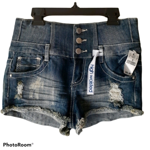 Almost Famous Distressed High Waisted Junior Shorts. Size 3 / Small - Picture 1 of 9